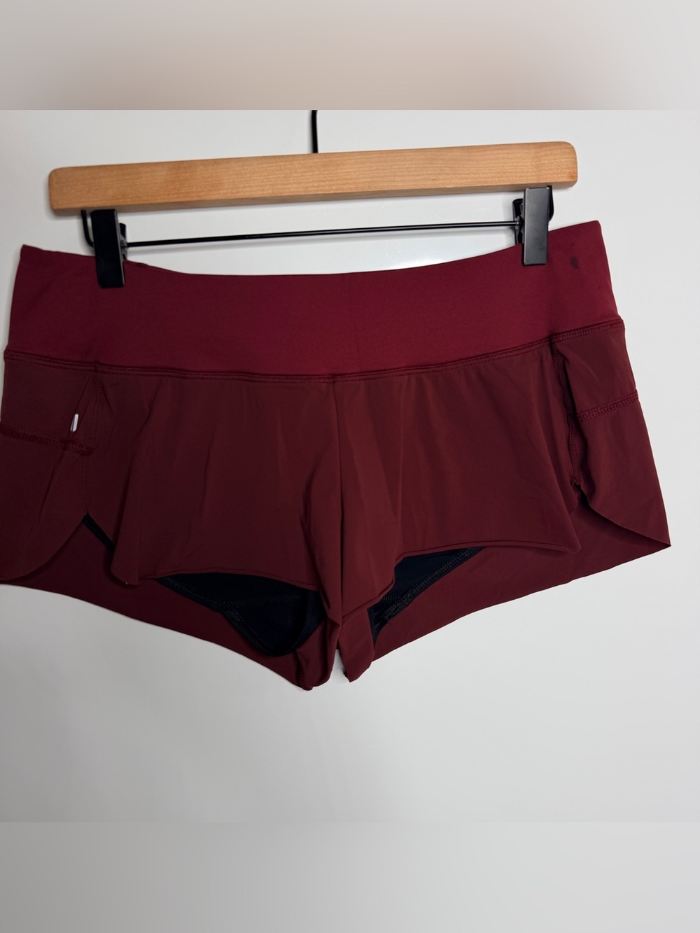 NOBULL Women's Red Solid Athletic Shorts Elastic Waist Pull On Gym Training